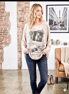 Unique Graphic Print Long Sleeve Top