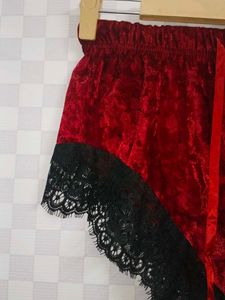 Velvet Lace Trim Shorts(400)