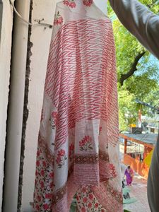 Floral Embroidered Kurta