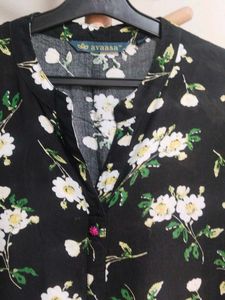 Buy1Get1 (same price item) Avaasa kurti