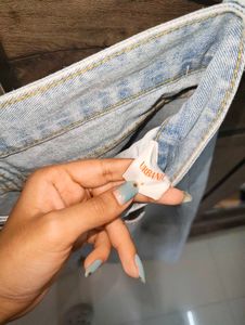 Light Wash Embroidered Mom Jeans