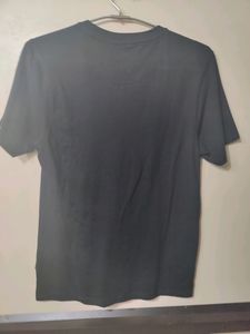 The Roadster Men's Casual Tshirt. New With Tag.