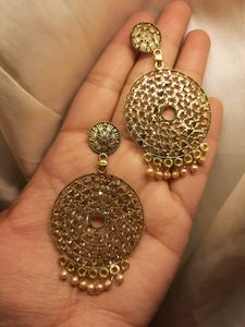 Beautiful Earrings With Stone with Pearls Work 👌👌👌👌Totally NEW 💯
