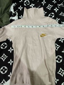 Nike Turtleneck Long Sleeve Top