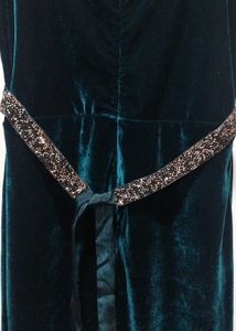 Elegant Emerald Green Velvet Dress