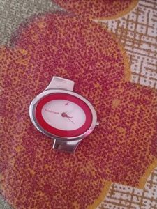 Fastrack Oval Dial Watch