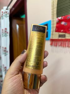 Lakme Sun Expert Dry Matte Fluid SPF 50