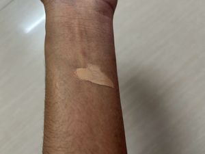 L'Oreal Infallible Full Wear Concealer Amber shade