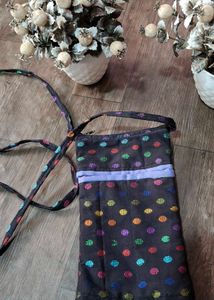 Cute Polka Dot Sling Bag with 3 multiple ipsZipper