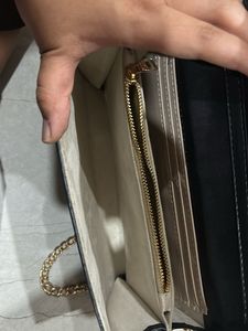 louis vuiton ( first copy )sling  bag