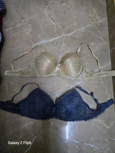2 set of bra,