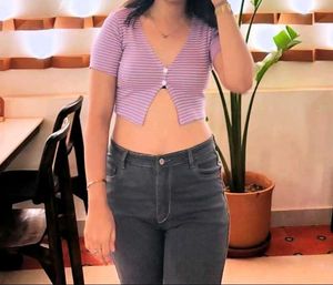 Ribbed V-Neck Striped Crop Top