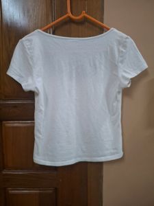 H&amp;M Divided White Crop Top