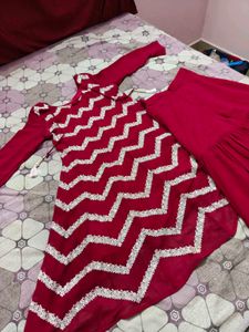 Elegant Kurta Set with White Embellishments