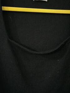 Black Square Neck Crop Top