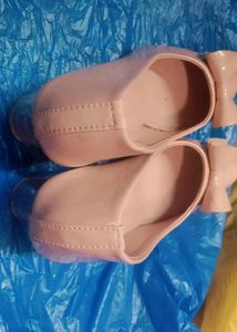 Trendy Heel Stylish Women 👠