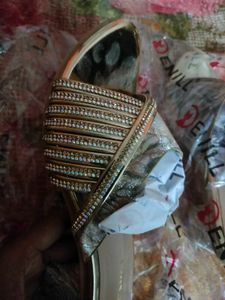 Elegant gold toned block sandles