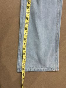 American eagle Light Wash Ripped Jeans