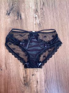 Black Lace Lingerie Set