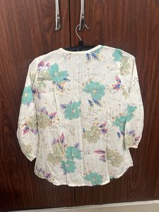 Flowy Floral Print Kurta with Tassels - M size