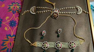 Haar (Chokar) ,Earring (Jhumki) Matha Patti