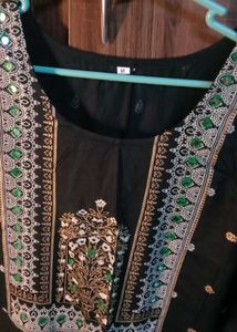 Nayra Cut Suit..