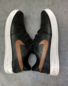 Casual Black &amp; Brown Sneakers