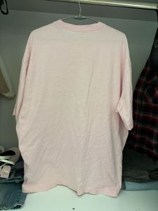 Pink H&amp;M T-shirt size Large