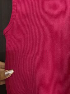 Ribbed Pink Cropped Tank Top