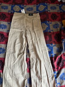 H&amp;M High Waist Trouser/Jeans - (khaki)
