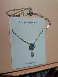Fashionable Blue Stone Pendant Necklace
