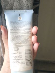 Neutrogena Ultra Sheer Dry Touch Sunscreen SPF 50+