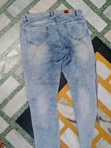 Light Wash Jeans with Side Stripe