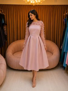 Elegant Pink Midi Dress