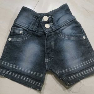 Cute Girls' hot pants set of 4