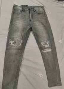 Stylish Grey Distressed Jeans