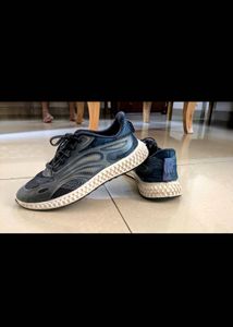 Stylish Blue Running Shoes