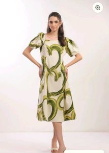 Unique Print Puff Sleeve Dress