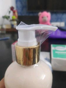 Nykaa Wanderlust Dreaming Of Paris Body Lotion