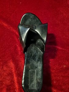 Black Bow Flats