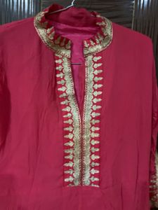 Beautiful Pink Embroidered Kurta