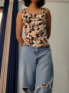 Floral Sleeveless Blouse