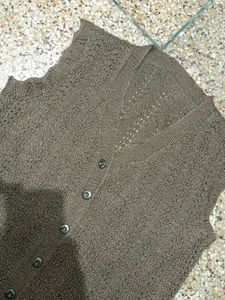 Women's Knitted Sleeveless Cardigan
