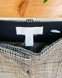 H&amp;M Authentic Brand New Ciagratte Trouser