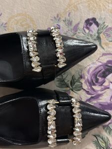 Chic Black Slingback Heels with Rhinestones
