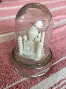 Taj Mahal Miniature in Glass Dome