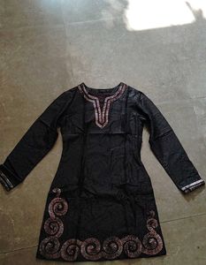 Embellished Black Kurti