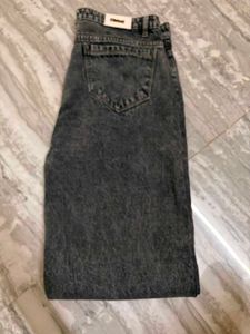 Grey jeans 👖