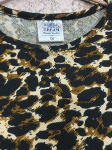 Leopard Print Long Sleeve Top