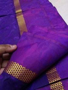 Excellent double shade silk saree